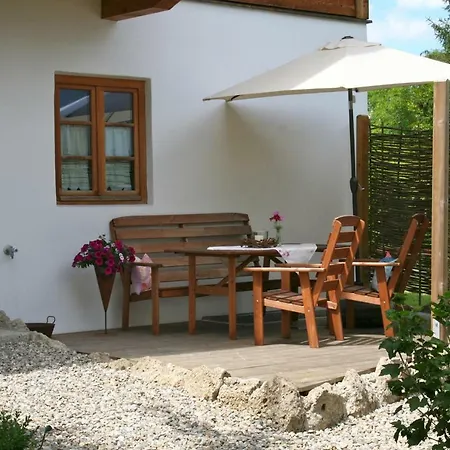 Apartment Ferienwohnung Kirschbaum Lorenzenberg
