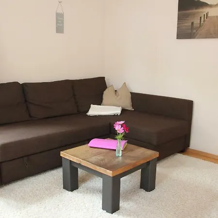 Ferienwohnung Kirschbaum Apartment Lorenzenberg